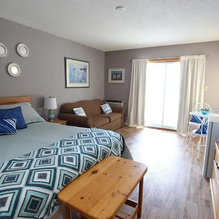 Hilton Beach Inn & Spa Thessalon Exterior foto